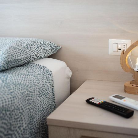 Nonna Vittoria Apartments Mola di Bari Ngoại thất bức ảnh