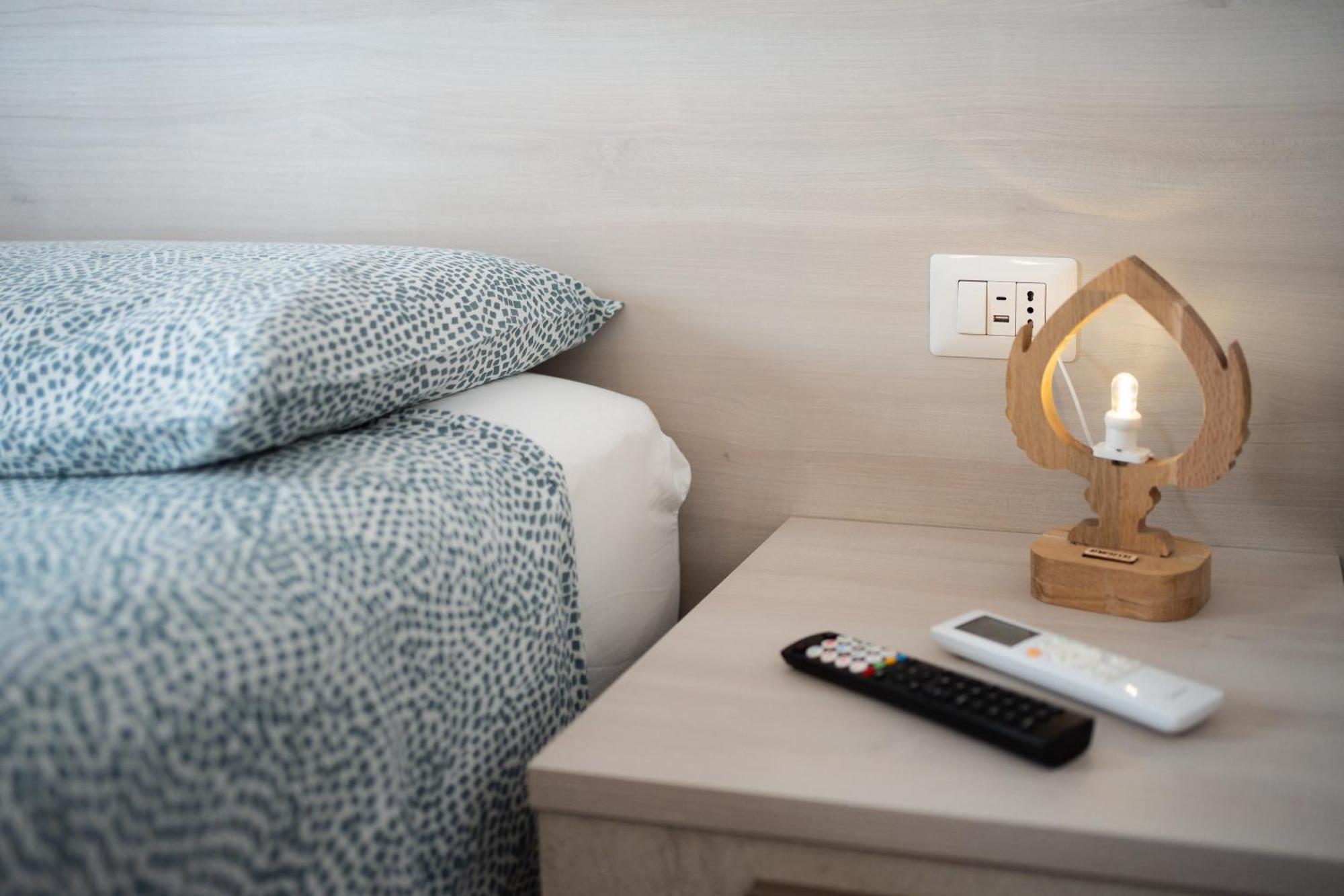 Nonna Vittoria Apartments Mola di Bari Ngoại thất bức ảnh