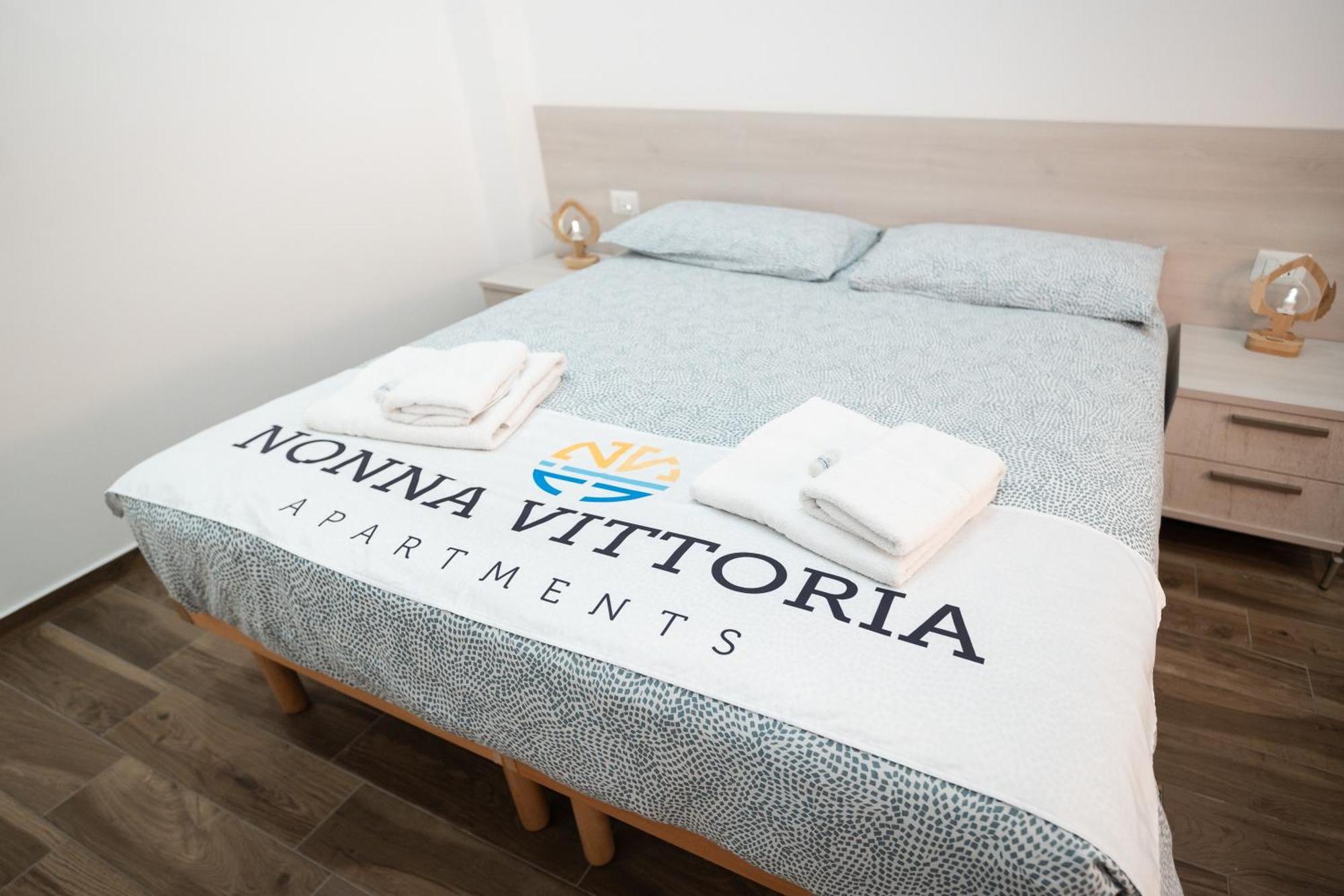 Nonna Vittoria Apartments Mola di Bari Ngoại thất bức ảnh